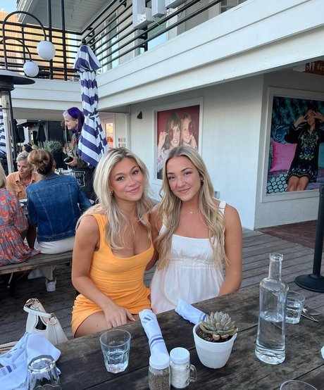 Audrey Trullinger ポルノスター 素敵 写真