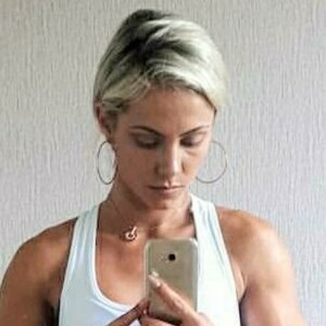 Vivi Winkler 写真集