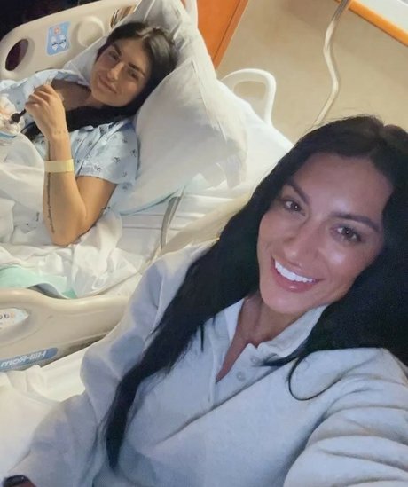 Sonya Deville 写真集