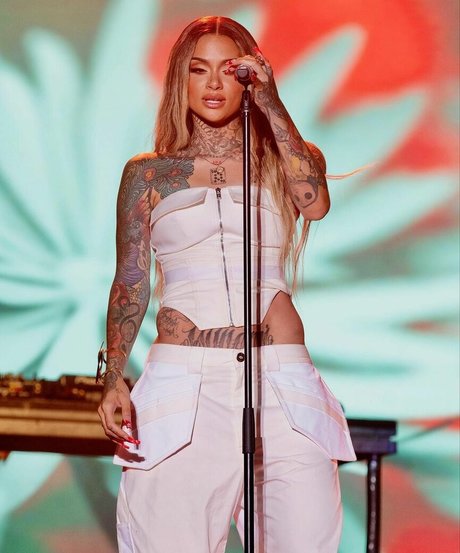 フィットネスアナルオンリーファンズ ホット裸 ギャラリー