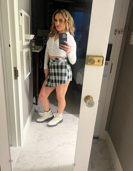 黒人ティーンオンリーファンズ えろ 写真