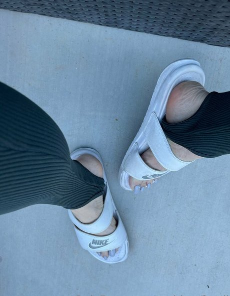 goddessfendi アダルトスター 写真