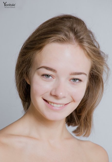 Madeline Y ホットなスター 画像