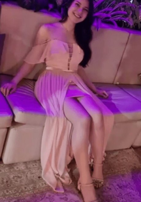 キッチンセックスオンリーファンズ ポルノ 写真