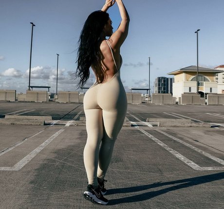 超デブおばあちゃんオンリーファンズ 美しいポルノ 写真