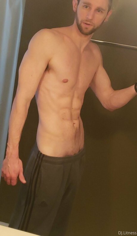 dj litness ヌードモデル 写真