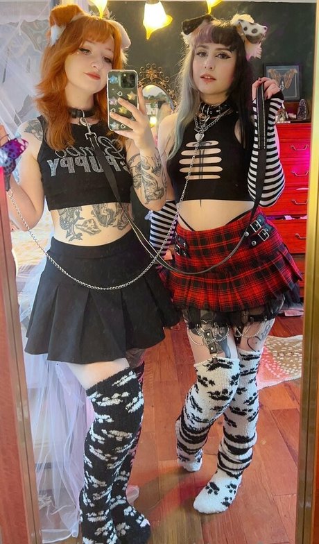 アナルファックオンリーファンズ ポルノ 写真