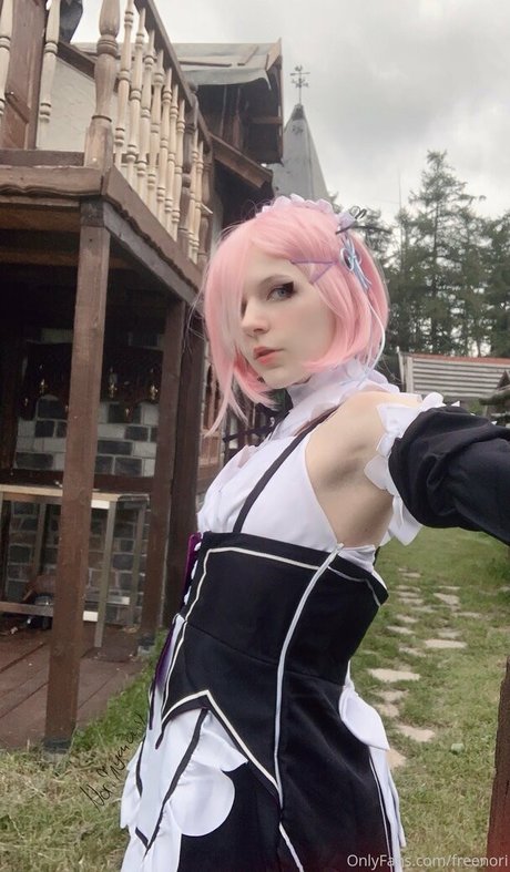 黒檀の熟女オンリーファンズ トップ ギャラリー