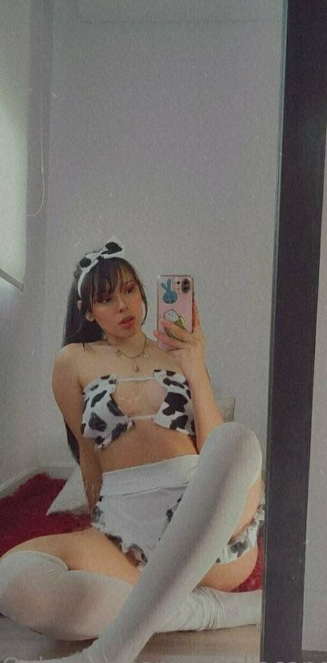 巨乳アジア人オンリーファンズ セクシー裸 写真