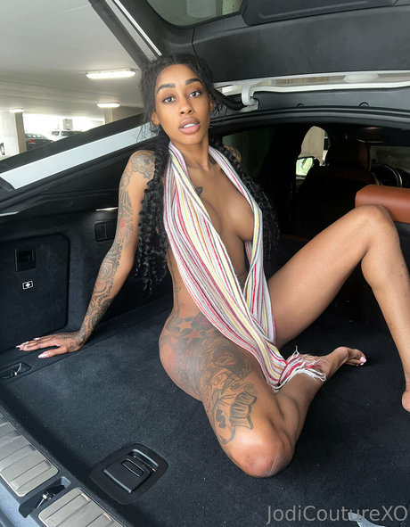 jodicouturexo ホットスター 写真