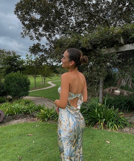 Holly Mueller 裸のポルノスター 画像