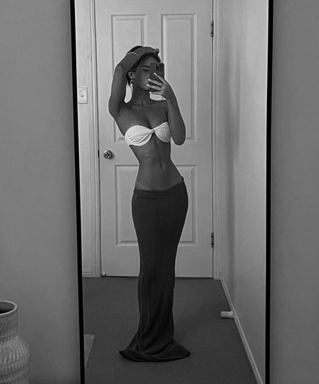 Holly Mueller エロティックなポルノスター 写真