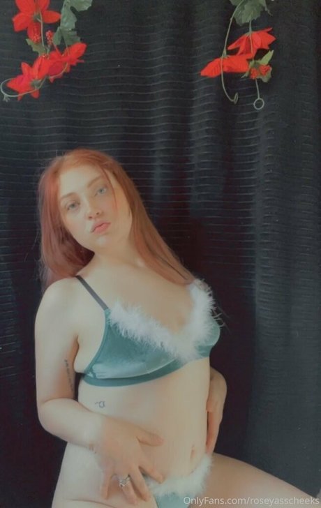 roseyasscheeks 最高のモデル 写真