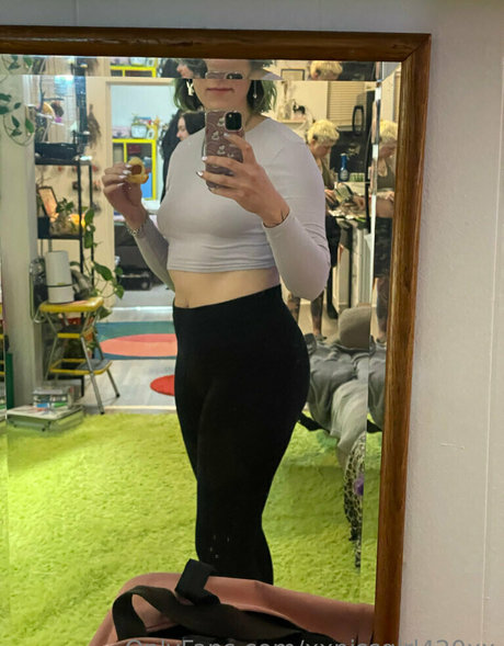 デカ尻ティーンオンリーファンズ 無料 ギャラリー