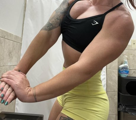 NoPlainJane セクシー女優 写真