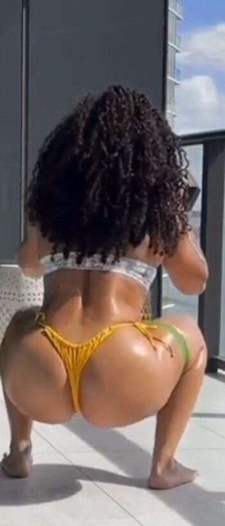 フィットネス熟女オンリーファンズ セクシーxxx 画像