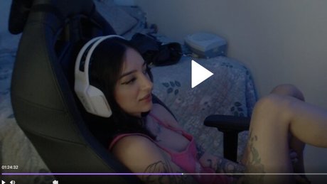 Leticia Caputi 女優 写真