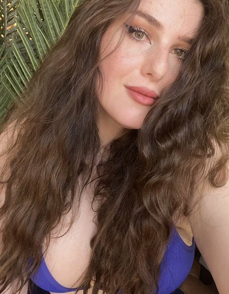 小柄な足オンリーファンズ 無料ヌード 写真