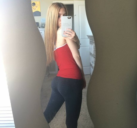 タンオンリーファン 無料 画像