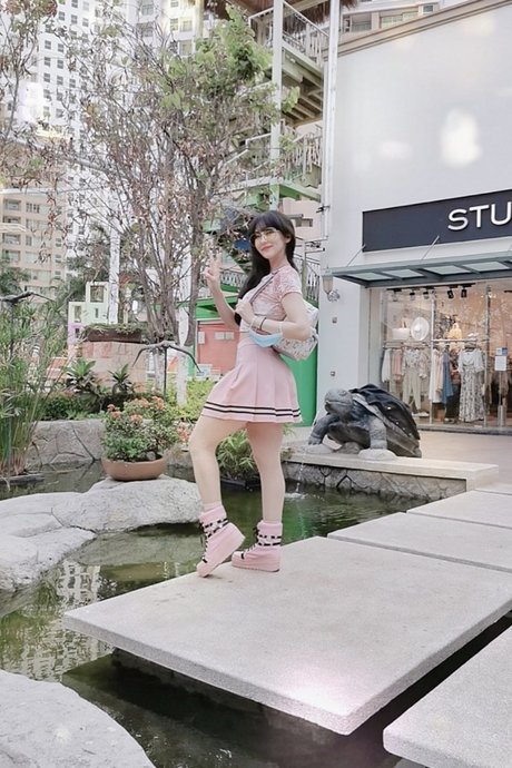 Kouryam 完璧なモデル 写真