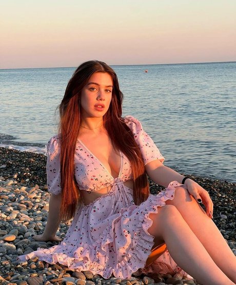 akyuliych スター xxx 写真