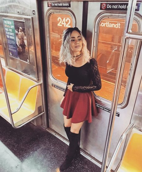 BlackKrystel トップモデル 写真