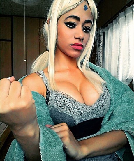 BlackKrystel 完璧なスター アーカイブ