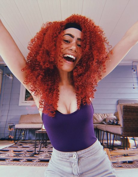 BlackKrystel かわいいモデル ギャラリー