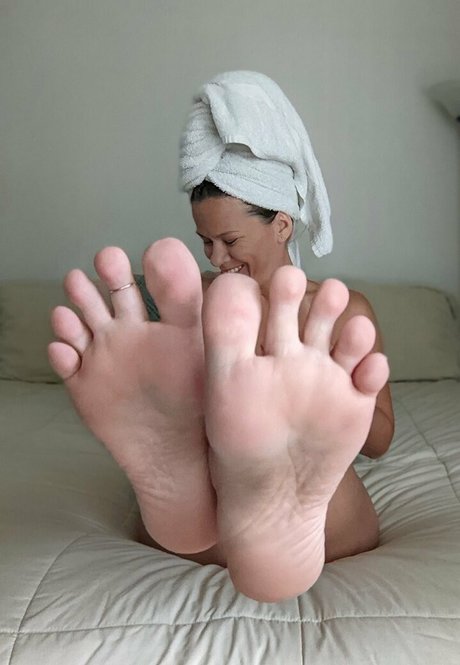 loveleearches 可愛い女優 写真