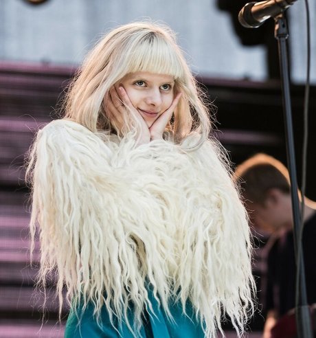 ミラーセルフィーオンリーファンズ 美しいxxx 写真