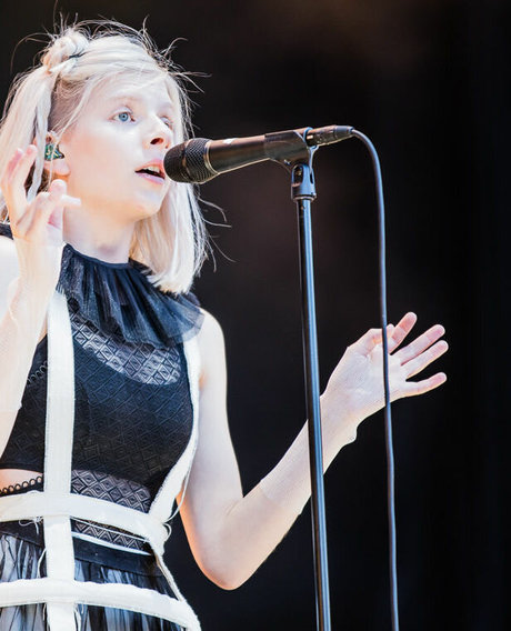 Aurora Aksnes セクシーなスター ギャラリー