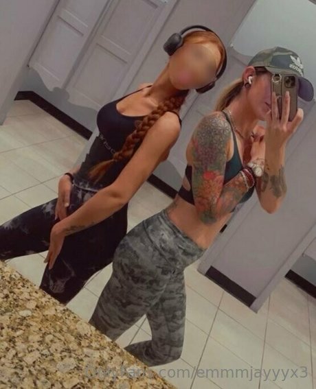 emmmjayyyx3 ポルノスター 写真