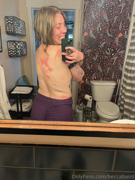 Beccabaird エロティックなスター 画像