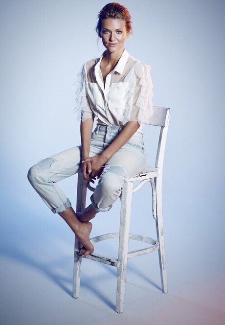 ティーンランジェリーオンリーファンズ xxx 写真