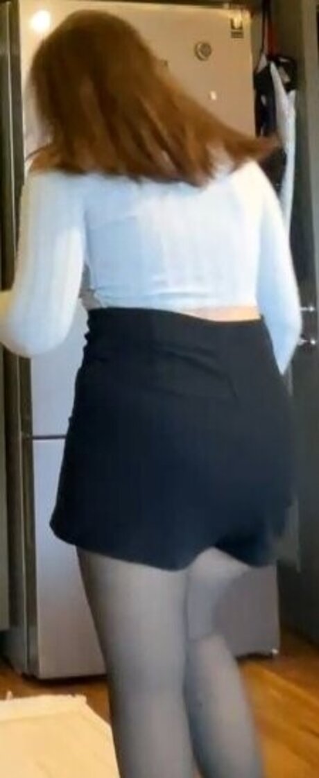 ジムガールズオンリーファンズ 無料エロ 画像