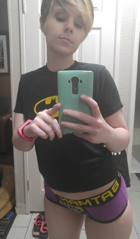 男性ポルノスターオンリーファンズ セクシーxxx 写真