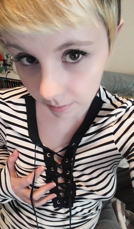 Lydia Sweets ポルノスター 美しい アーカイブ