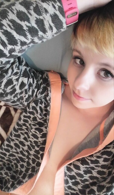 Lydia Sweets ヌードのポルノスター ギャラリー