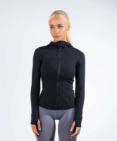 乳首オーガズム オンリーファンズ ヌード 写真