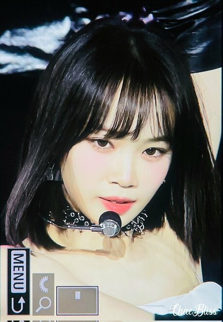 レズビアン誘惑オンリーファンズ エロチック 写真