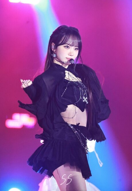 年配の熟女オンリーファンズ 可愛い ギャラリー