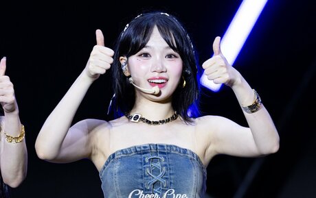 Kim Chaewon 無料モデル ギャラリー