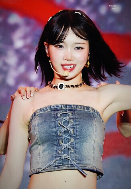 Kim Chaewon 素敵なモデル 写真