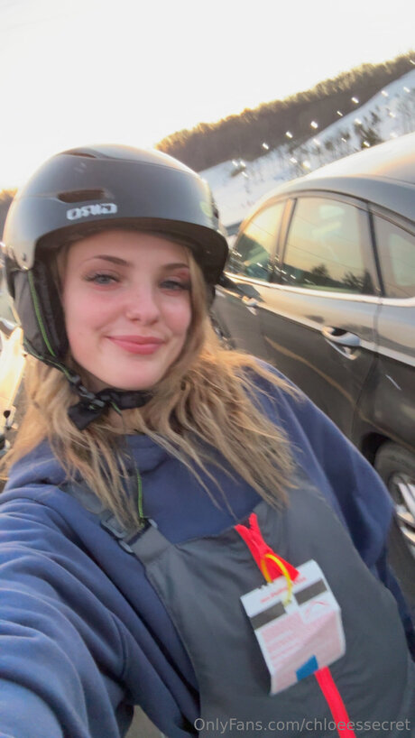 熟女の手コキオンリーファンズ 無料 画像