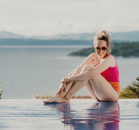 Bianca Schwarzjirg かわいいポルノスター 写真