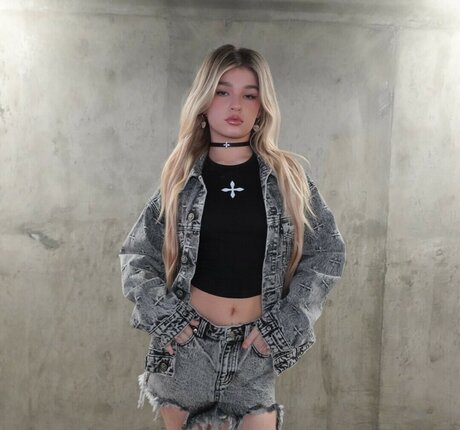 Abby Paradise xxxスター 画像