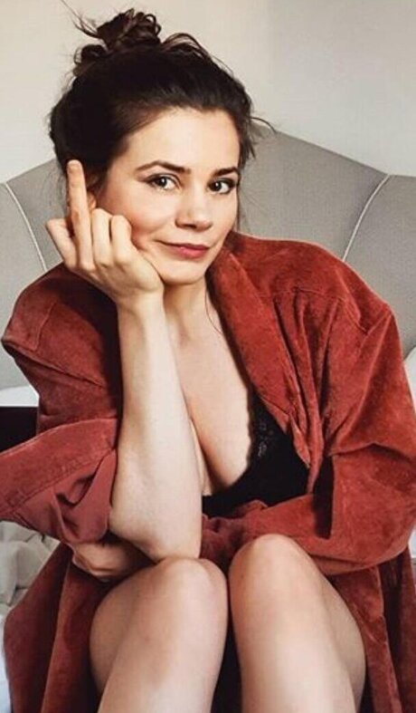 フラットオンリーファン ホットセクシー 写真