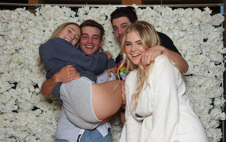 2人のオンリーファンズ ポルノ 写真