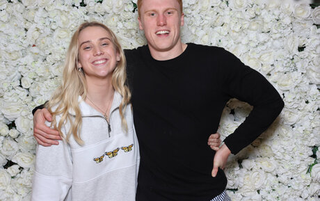 ティーンウェブカメラオンリーファンズ 美しいポルノ 画像