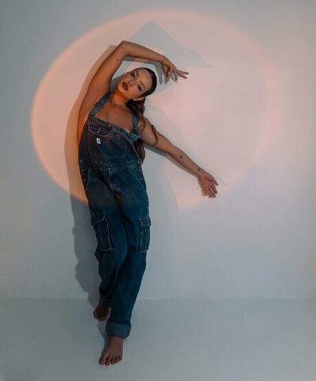 Camila Mayrink ヌードのポルノスター ギャラリー